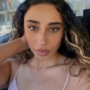 Meet your Posher, Pardis